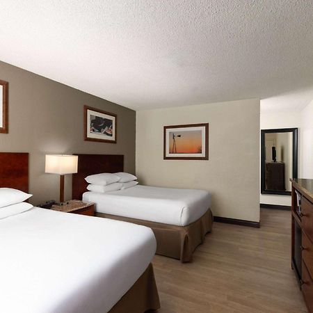 Ramada By Wyndham Elko Hotel At Stockmen'S Casino Buitenkant foto