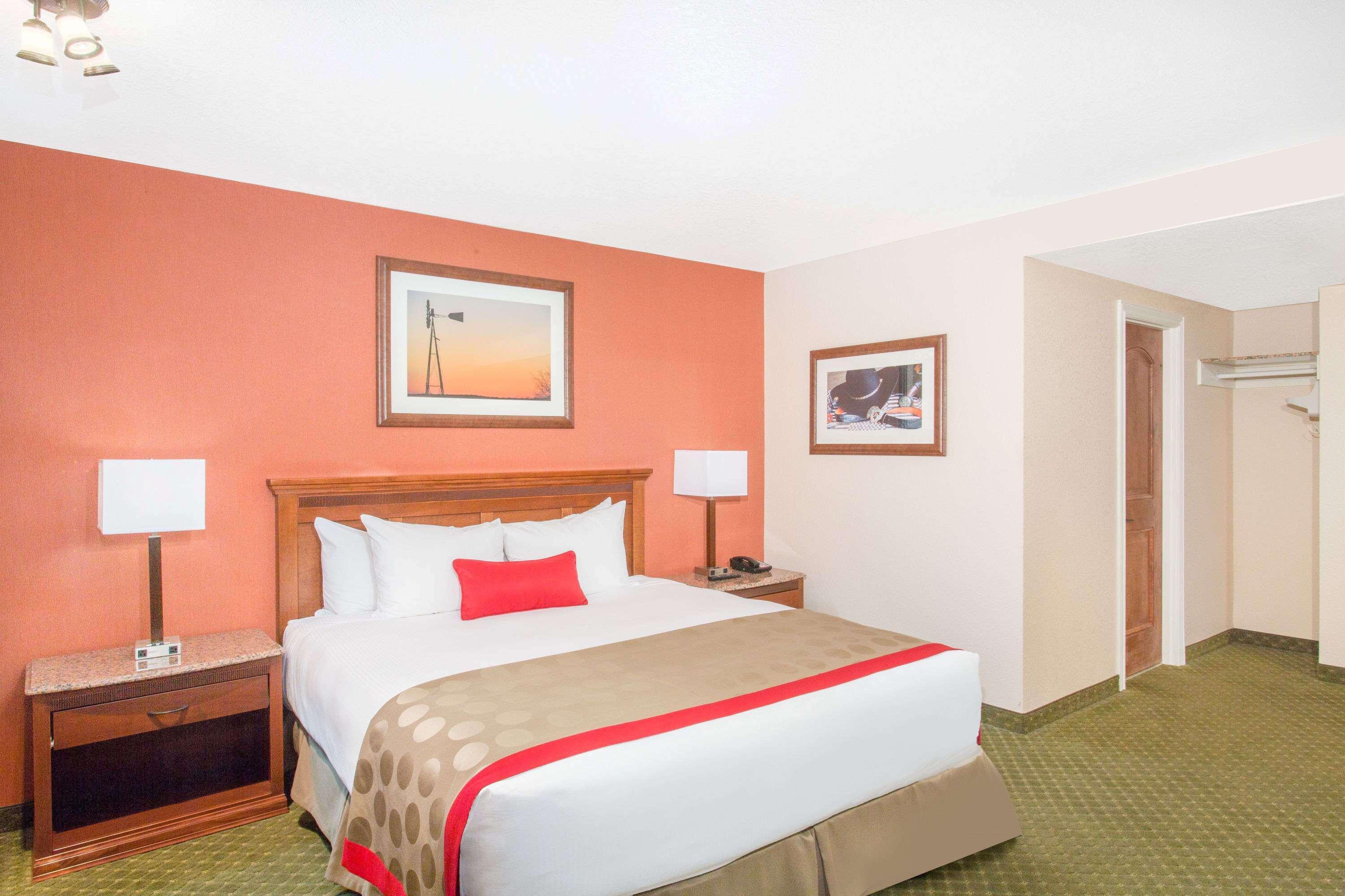 Ramada By Wyndham Elko Hotel At Stockmen'S Casino Buitenkant foto