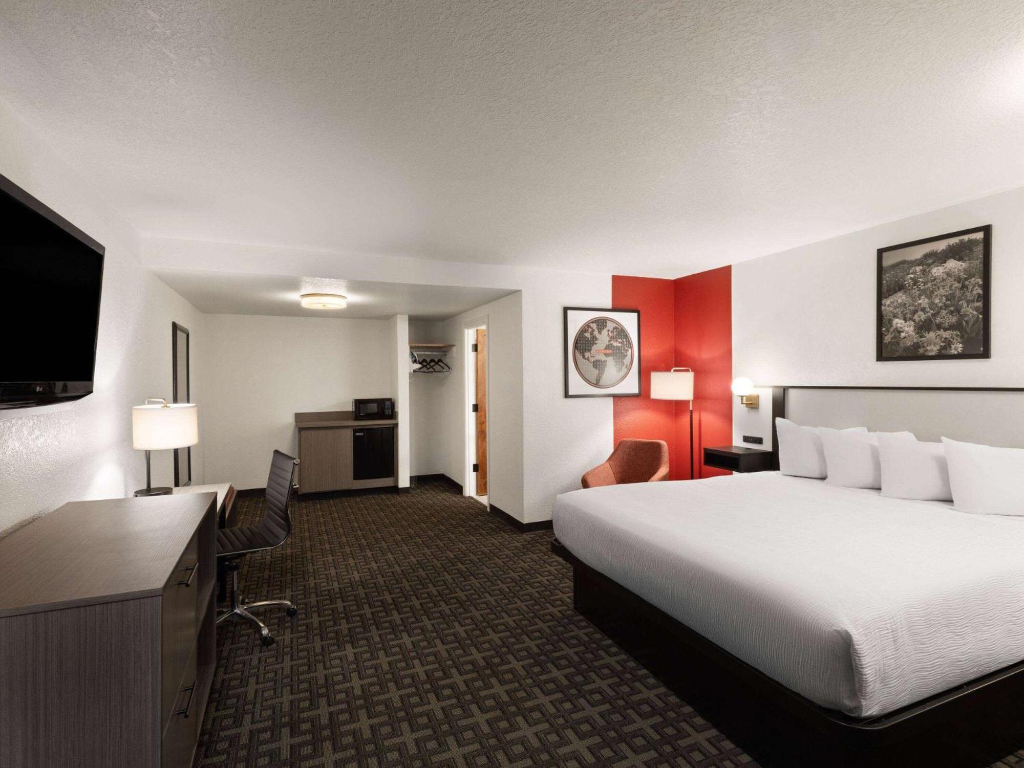 Ramada By Wyndham Elko Hotel At Stockmen'S Casino Buitenkant foto