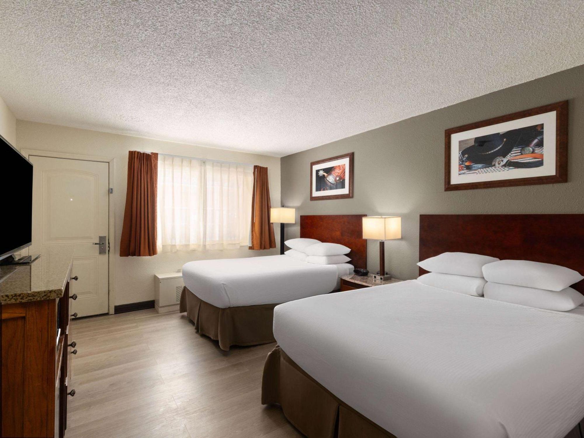 Ramada By Wyndham Elko Hotel At Stockmen'S Casino Buitenkant foto