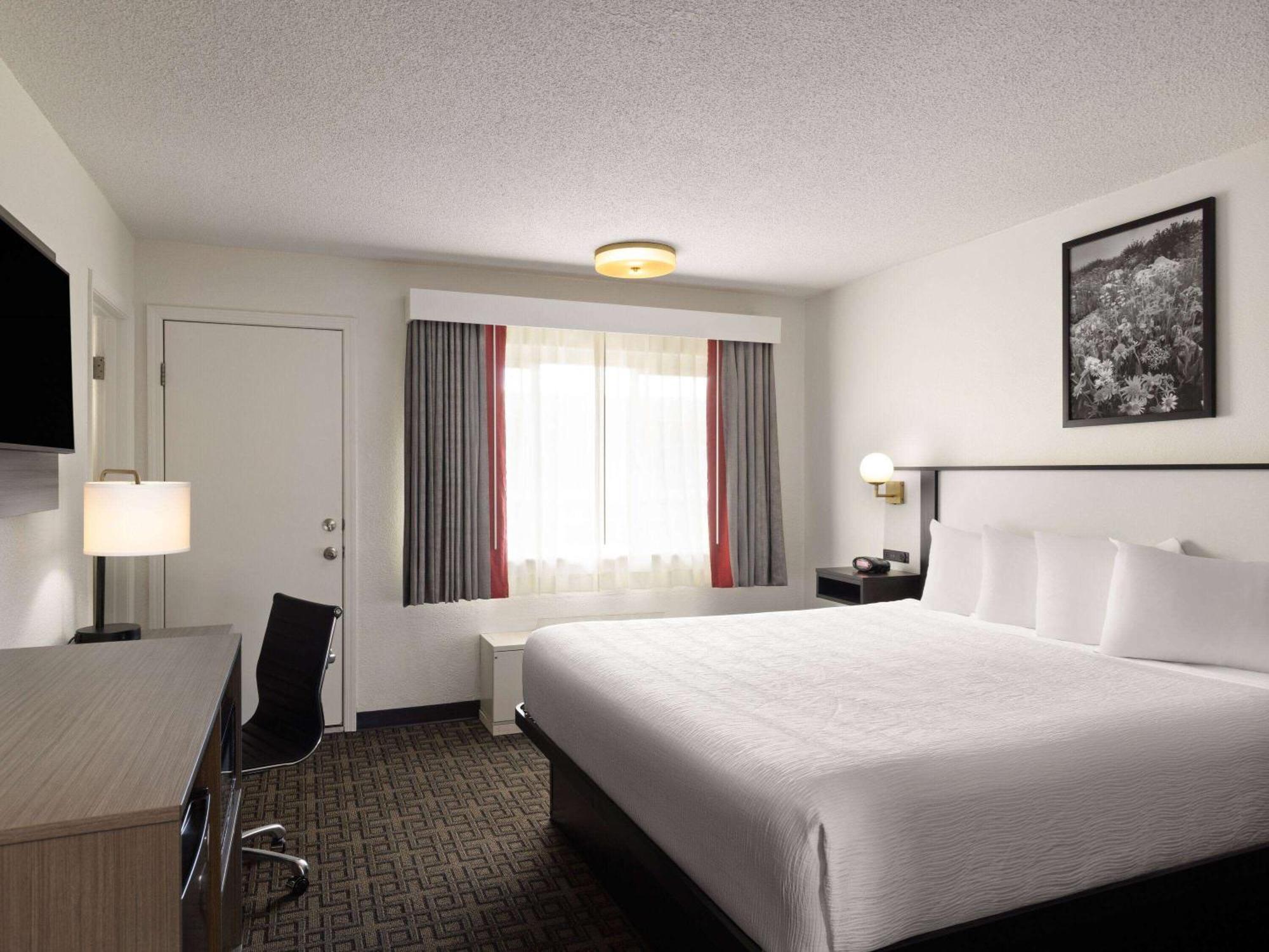 Ramada By Wyndham Elko Hotel At Stockmen'S Casino Buitenkant foto